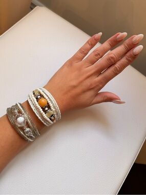 Beaded Wrap Bracelet Set in White and Tan